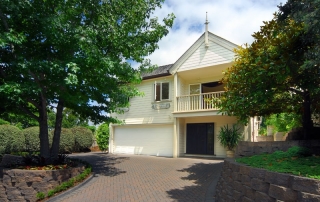 35 Takutai Street
